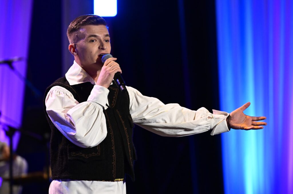 Prima Seară: Valentin Vădrariu