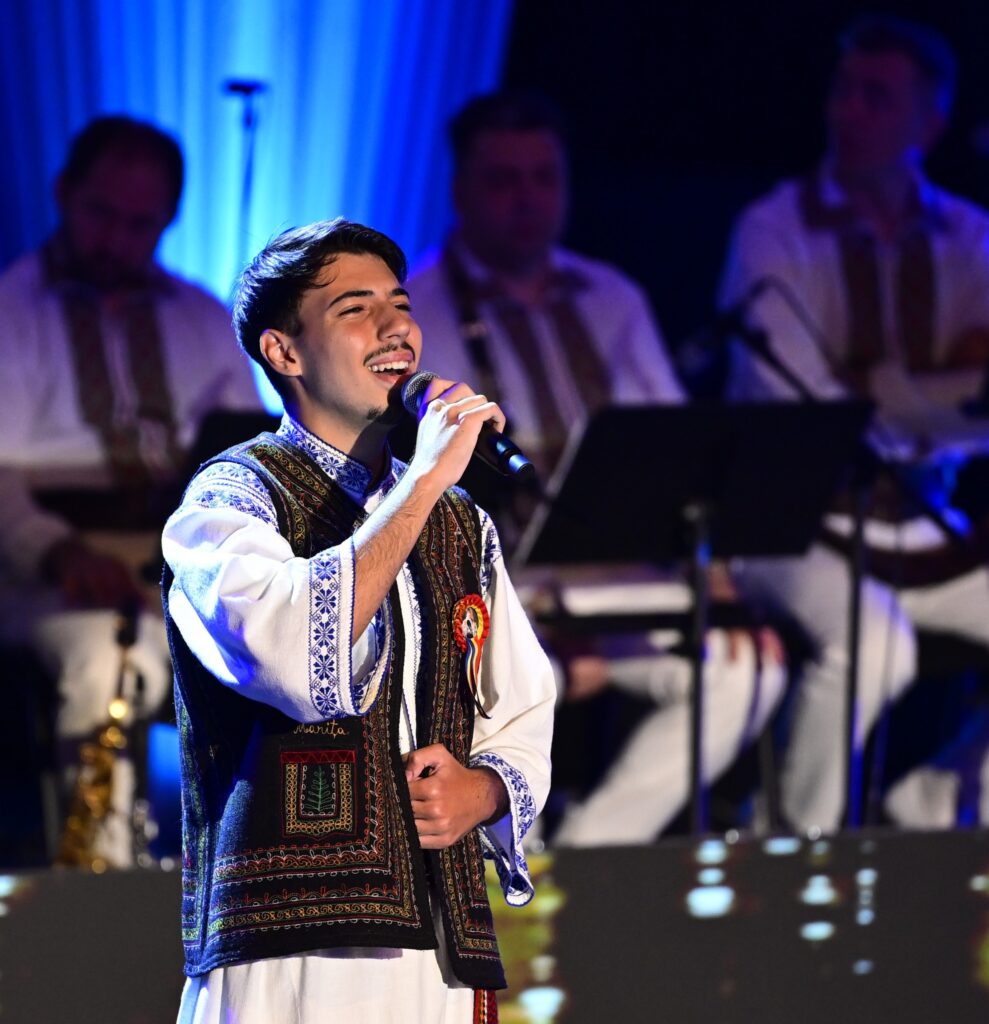 Seara2: Cătălin Camil Atanase