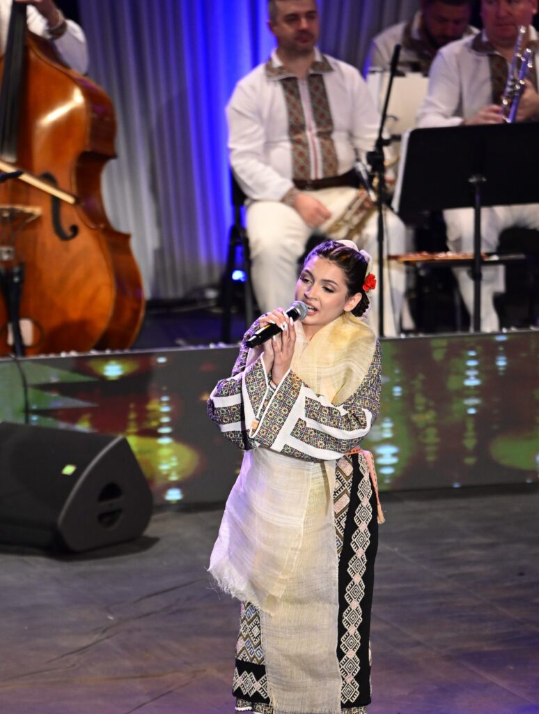 Prima Seară: Alexandra-Gabriela Vasiloiu