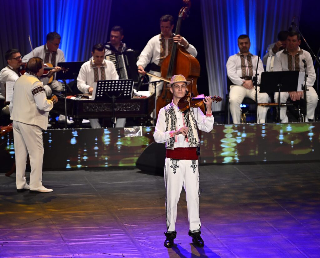 Seara2: David Cristian Ionescu